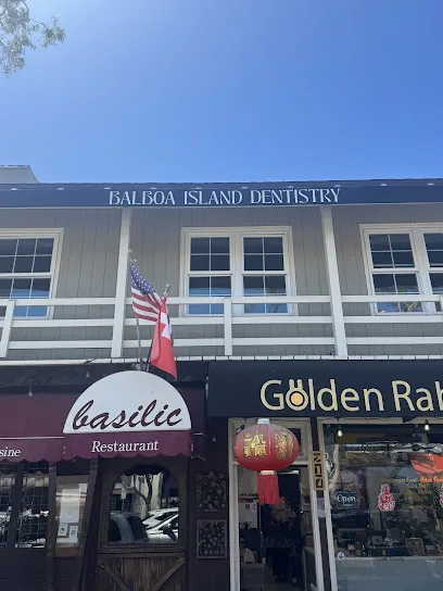 Balboa Island Dentistry - Dr. Amanda Kronquist & Dr. Zakary Kronquist