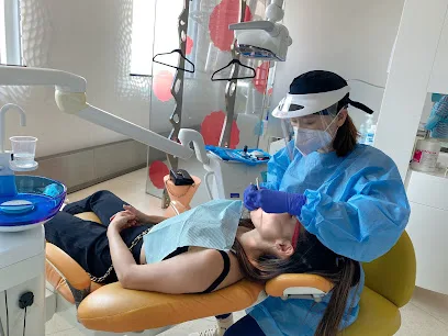 Downtown Dental NYC (Mailin Mimi Lai DDS)