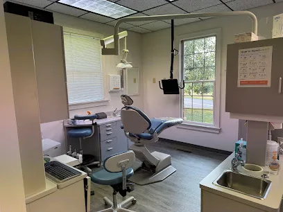 Dr. John E. Boyles, DDS