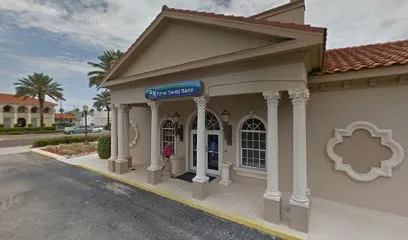 Dr. Meenachi Sellappan | Dentist Venice fl | Dentist Florida