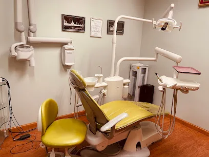 Dr Phoebe Tin Tin San Ma, DMD & Dr Michelle Hu, DDS