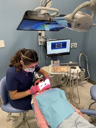 Elmhurst Dentistry For Kids : Kids / Pediatric Dentist