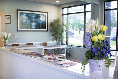 Family Dentist - Dr. Yooson Kim