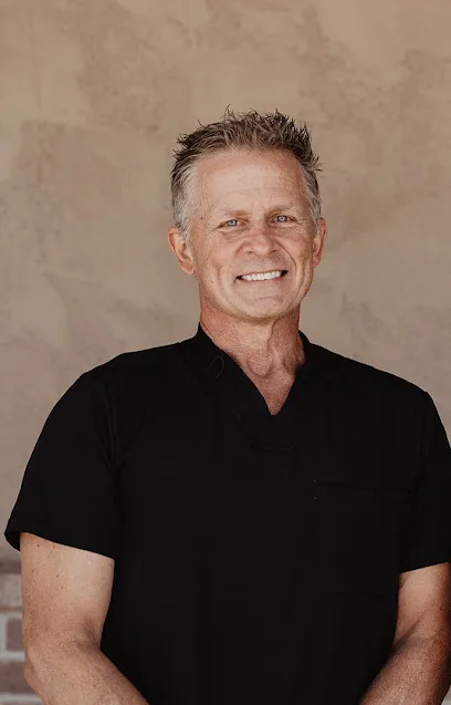 Hyde Park Dental-Dr. Bradley Bills