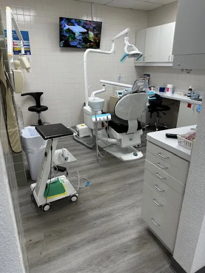 Implant and Cosmetic Center