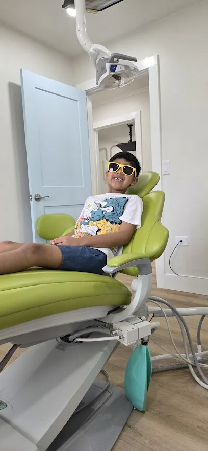 Little Smiles Dental Studio