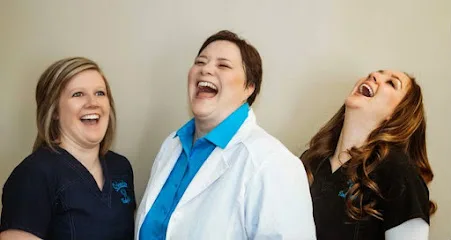 Schreder Family Dental: Kara Schreder DMD